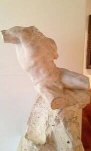 Torse de Sisyphe, réalisé par Jules Desbois en 1908, musée des Beaux-Arts de Tours - Agota