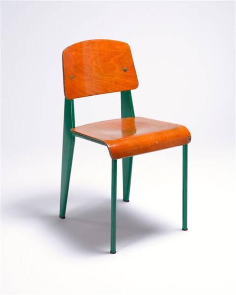 Jean Prouvé, Chaise Cafétéria, 1948, © Adagp, Paris, 2025